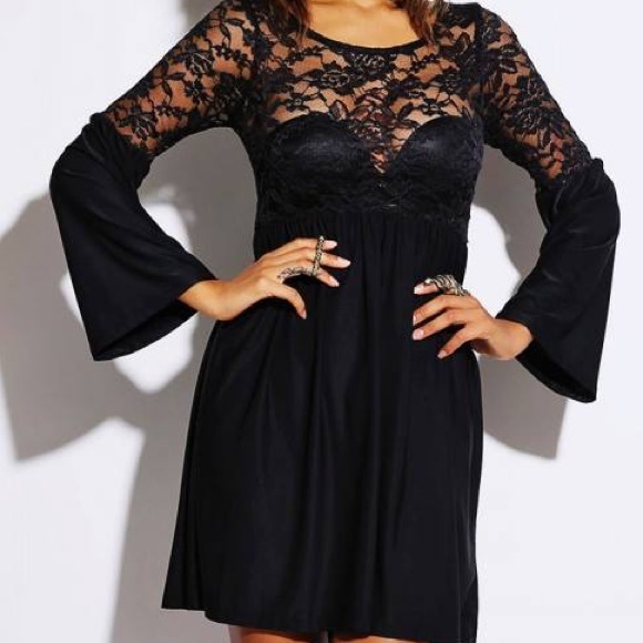 🆕 Lacy Black Bell Sleeve Dress - Picture 2 of 3