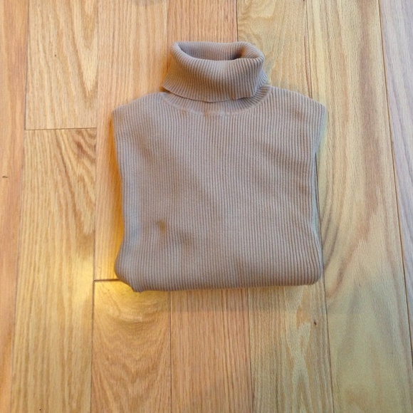 Brooks Brothers Camel Ribbed Turtleneck