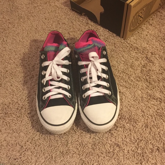 Colorful Tongue Converse!