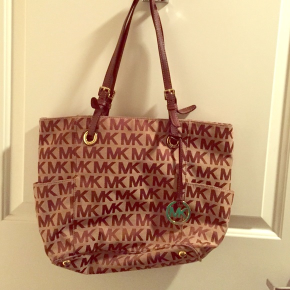 Michael Kors tote