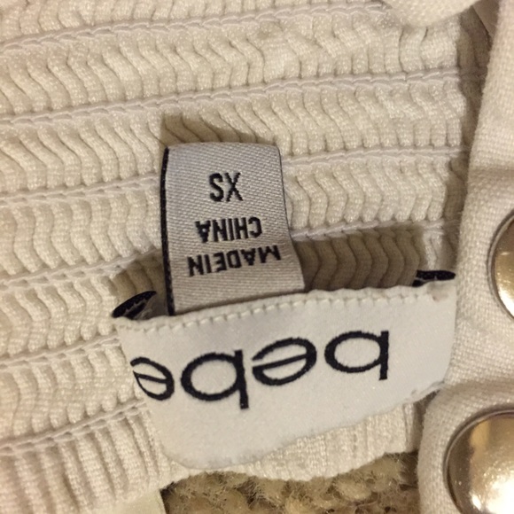 Xs white linen romper - Picture 4 of 4