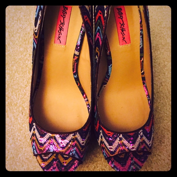 😍😍😍 New Price 🎉🎉🎉Betsy Johnson shoes