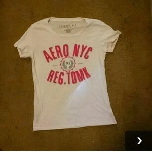 White aeropastle T-shirt