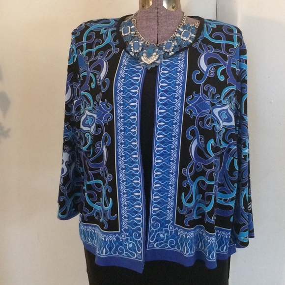 Maggie Barnes Jackets & Blazers - 💐REDUCED 💐 Blue Floral Bolero jacket💐
