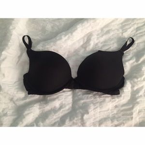 Victoria's Secret PINK bra