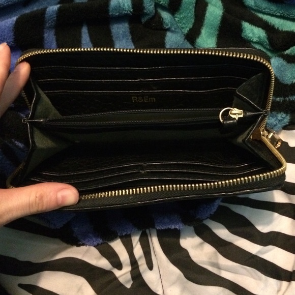 Wallet - Picture 2 of 2