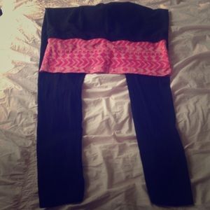 ON HOLD Skinny leg yoga pants