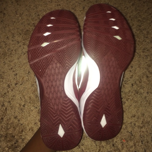 Nike Hyperfuse - Picture 4 of 4