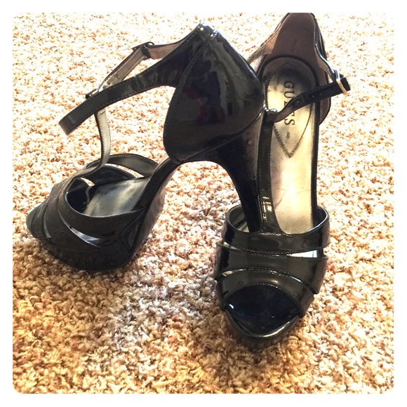 Guess heels