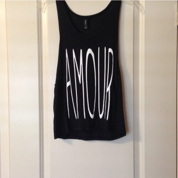 AMOUR muscle tank top