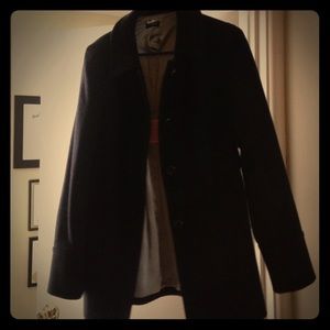 Jcrew fits like a 6! Has been tailored