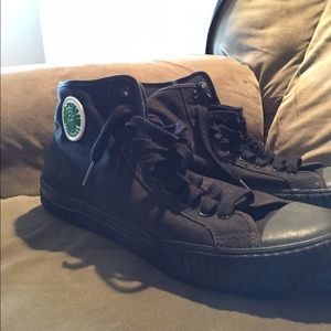 PF Flyers