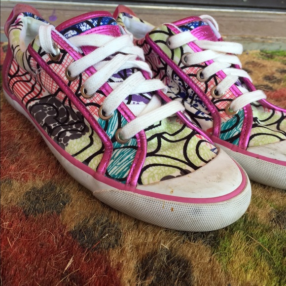 Coach sneakers pink with bright design