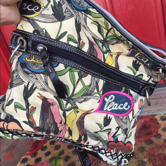 Cross body purse with cute pattern