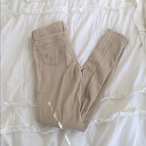 Hollister khakis