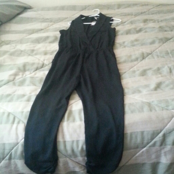 nwt Black jumpsuit