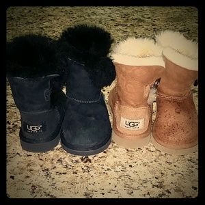 Toddler lot of 11 pairs of boots