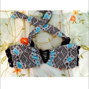 Acacia Buenos Aires Thai Top