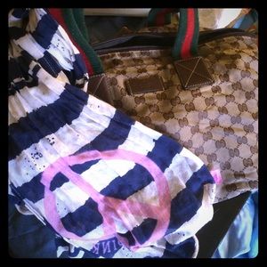 GUCCI bag & scarf🎀🎀