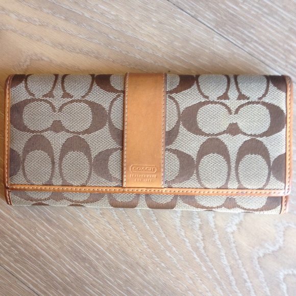 COACH wallet