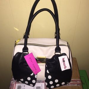 Betsey Johnson hand bag