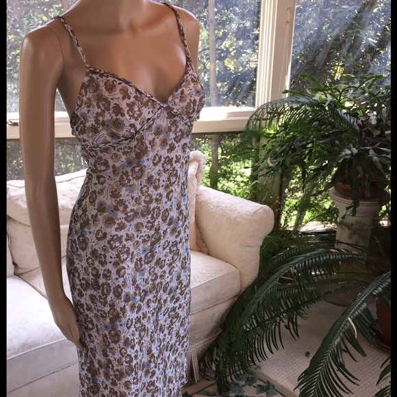 Laundry by Shelli Segal spaghetti strap dress