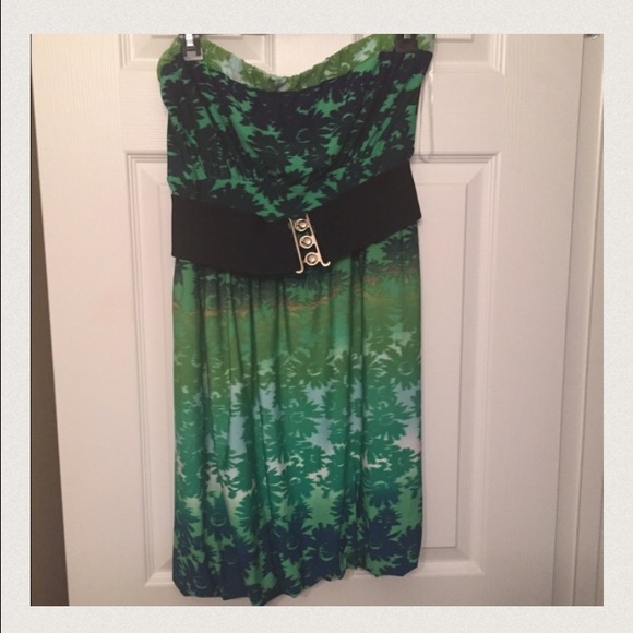 Spring/Summer Dress - Picture 4 of 4