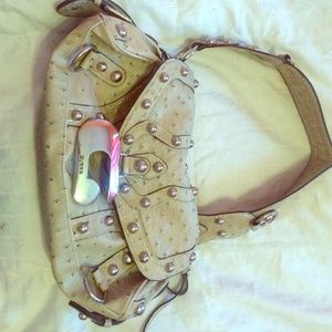 Guess tan tote great price !!!
