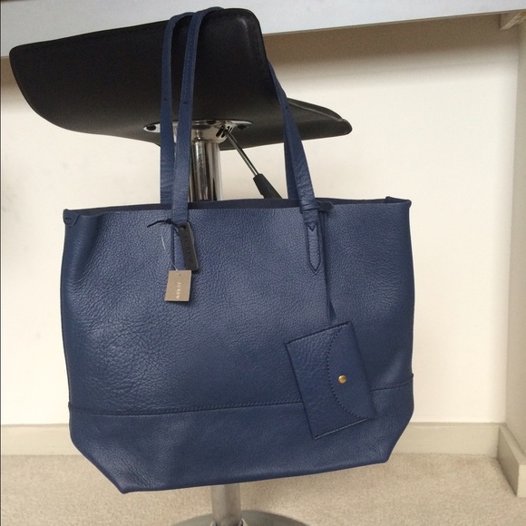 J. Crew Handbags - J crew downing tote in navy