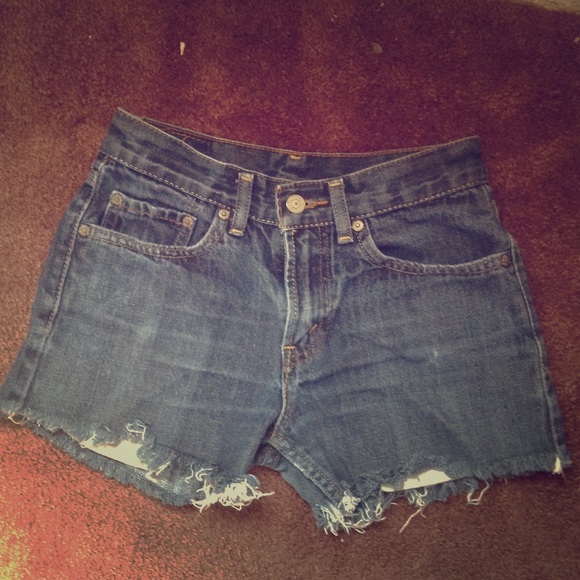 Levi's 514 Cutoffs
