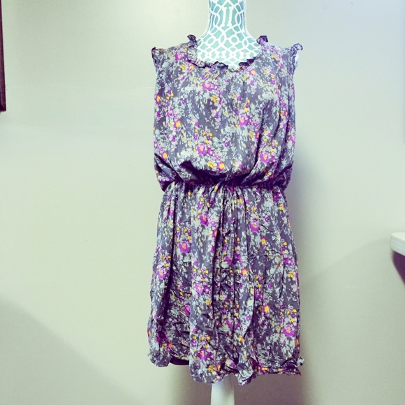Ruffle floral dress
