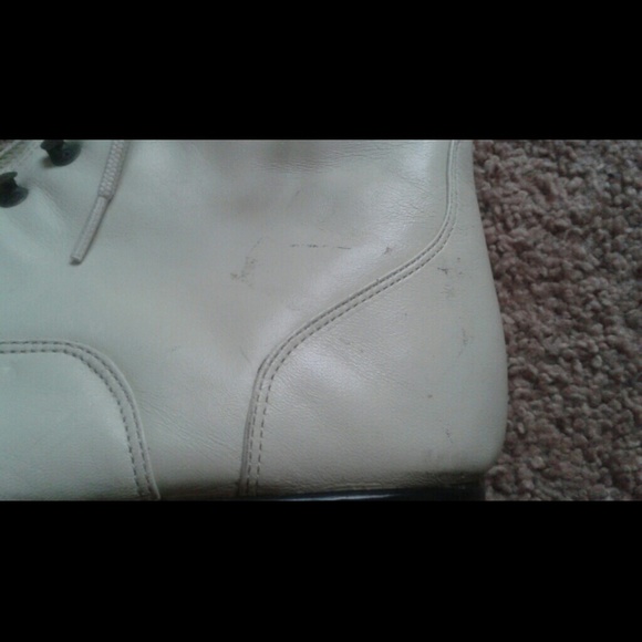 Maine Woods off white ankle boots - Picture 3 of 4