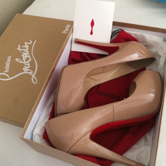 Nude heels that I for for Valentine's Day