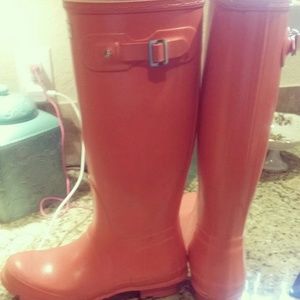 Reserved for @oliviasusan12 hunter tall glos boots