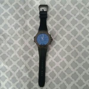Watch. Black/blue face