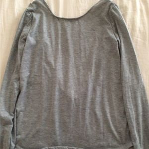 Cute shirt open back