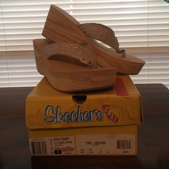 Skechers Cali wedge sandal