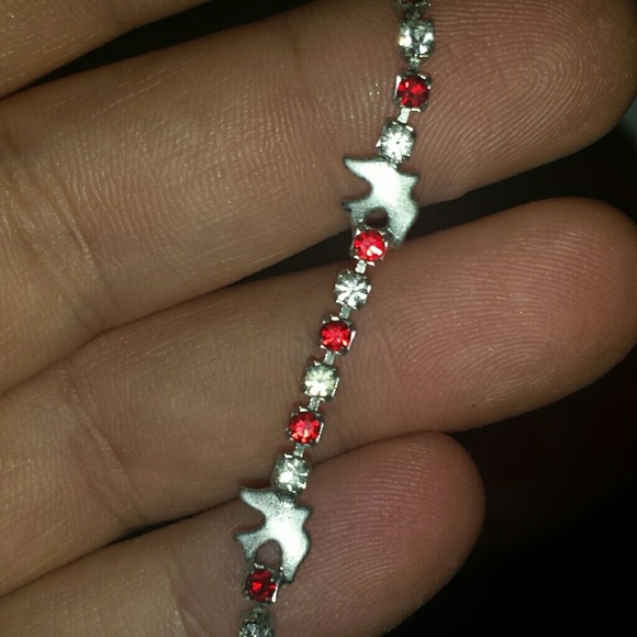 Bracelets - Picture 2 of 3