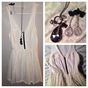 SOLD! BUNDLE: Forever 21 dress and accessories