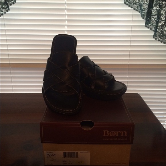 Born folly sandals