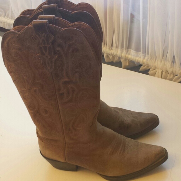 Justin Cowboy boots