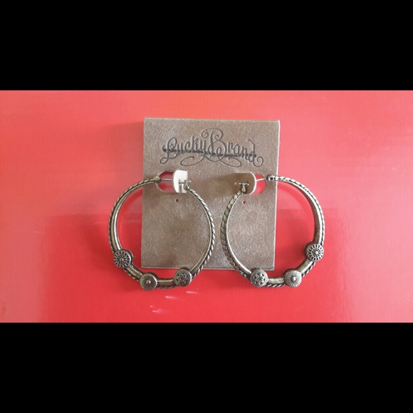 LUCKY BRAND HOOP EARRINGS