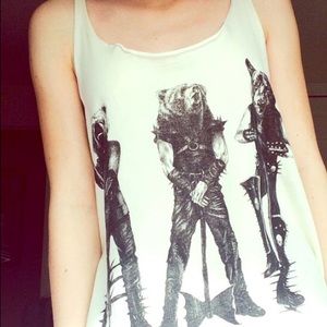 Tank and Essie Bundle