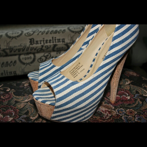 JustFab Shoes - Striped platform heels JustFab Shoes - Striped platform heels