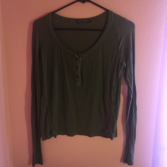 Olive green Brandy Long sleeve and white top