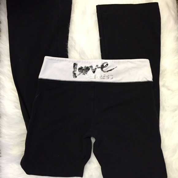 Black express yoga pants