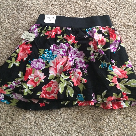 Aeropostale floral skater skirt