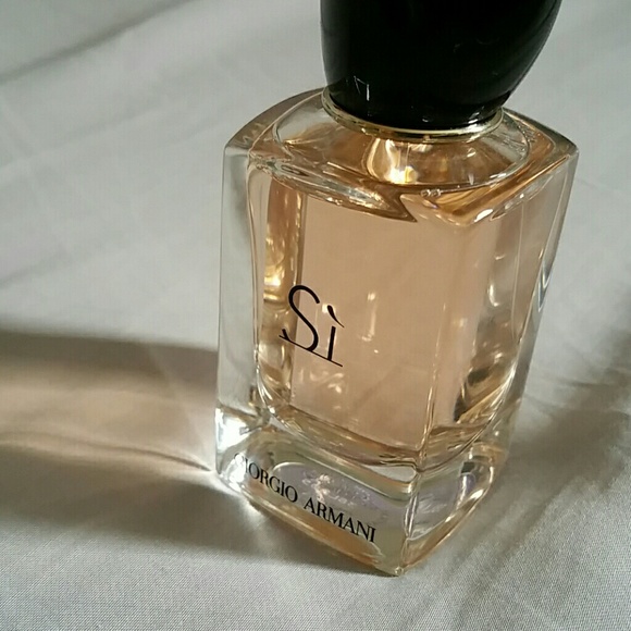 Si perfume