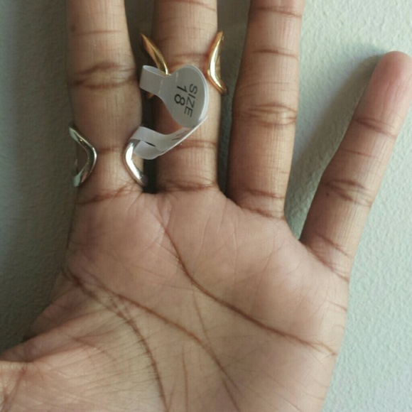 Double Arrow Diamond Rings - Picture 3 of 3