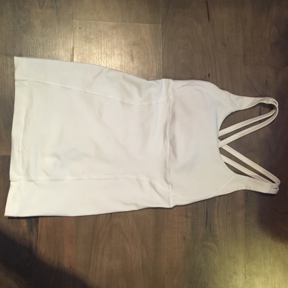 Lululemon tank